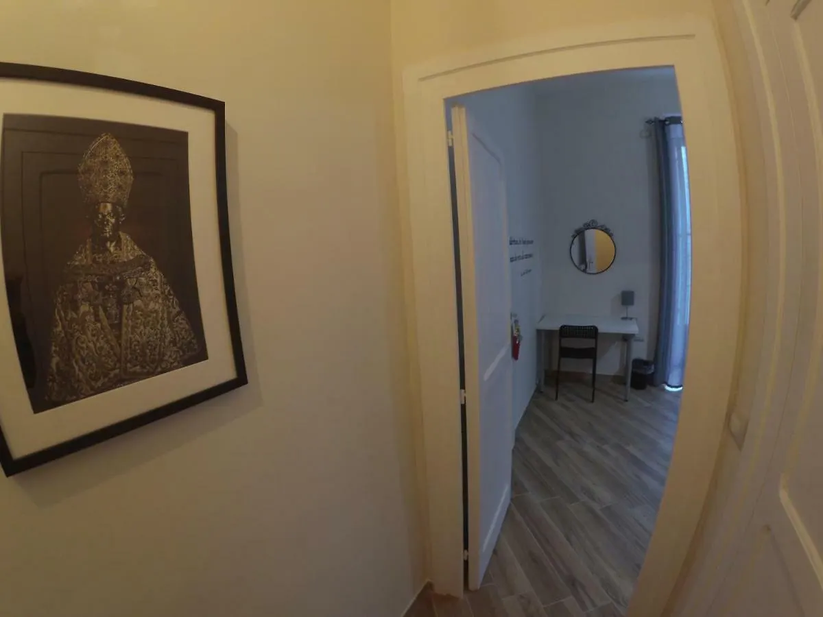 Guesthouse Marcanto - Duomo Νάπολη 3*,  Ιταλία
